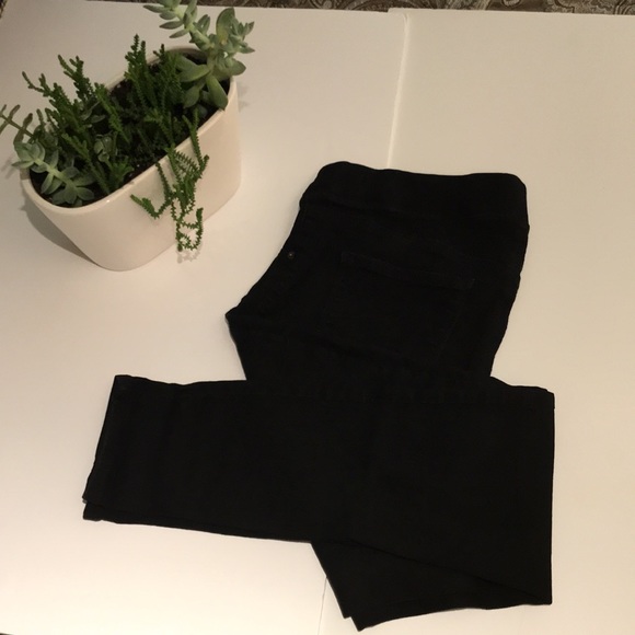 Women’s denim Jeggings Size 16 regular in good condition color black no brand - Picture 5 of 6